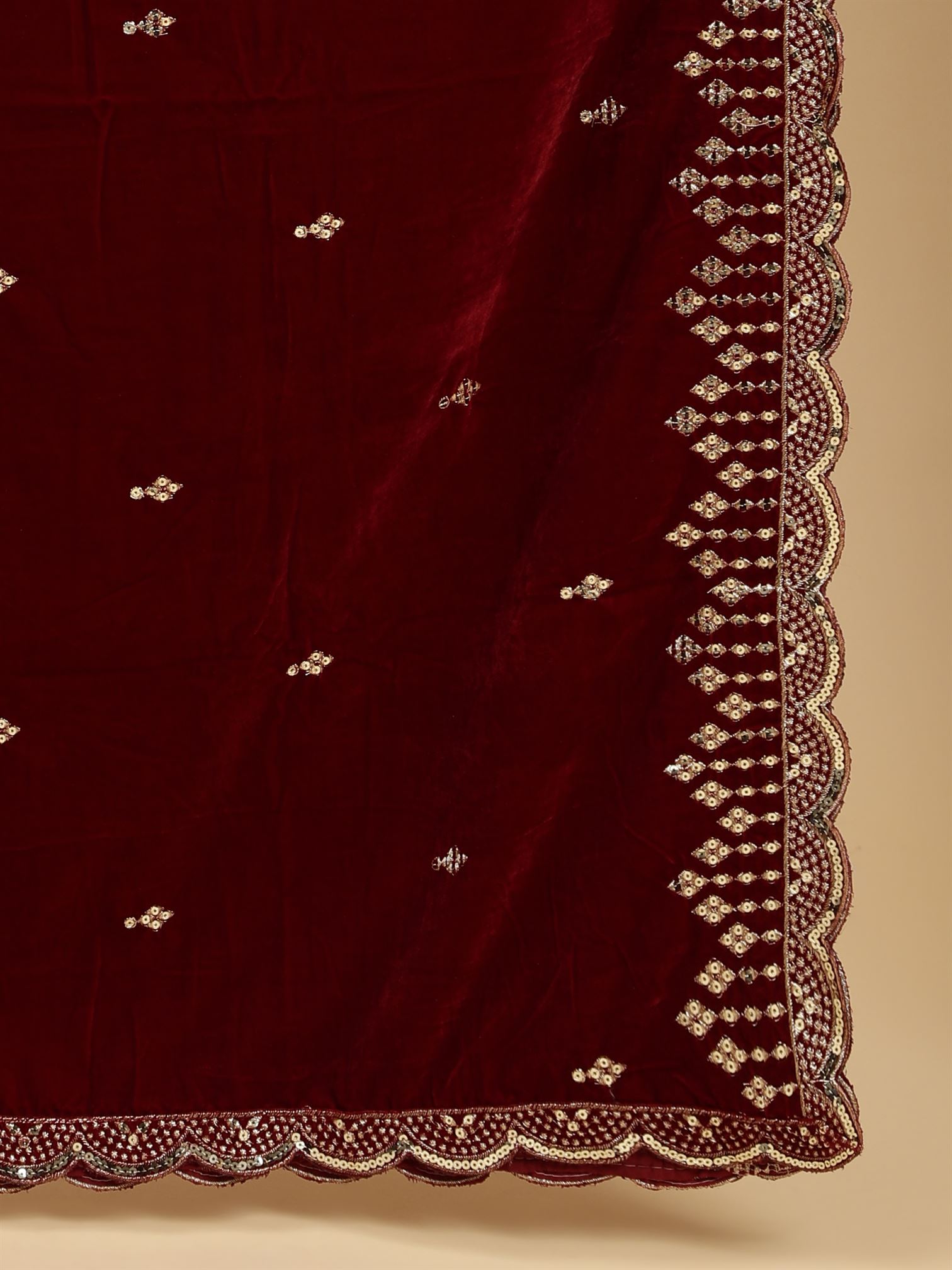 maroon-embellished-velvet-dupatta-mcrcvd7224-moda-chales-9