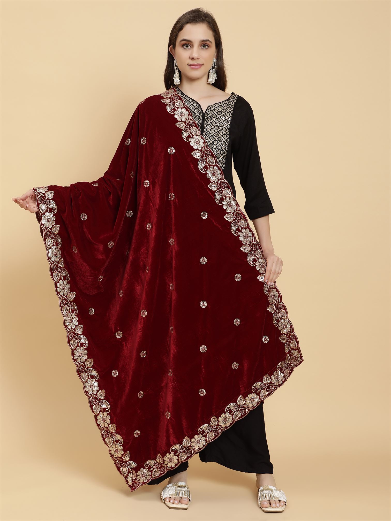 maroon-embellished-velvet-dupatta-mcrcvd7234-moda-chales-2