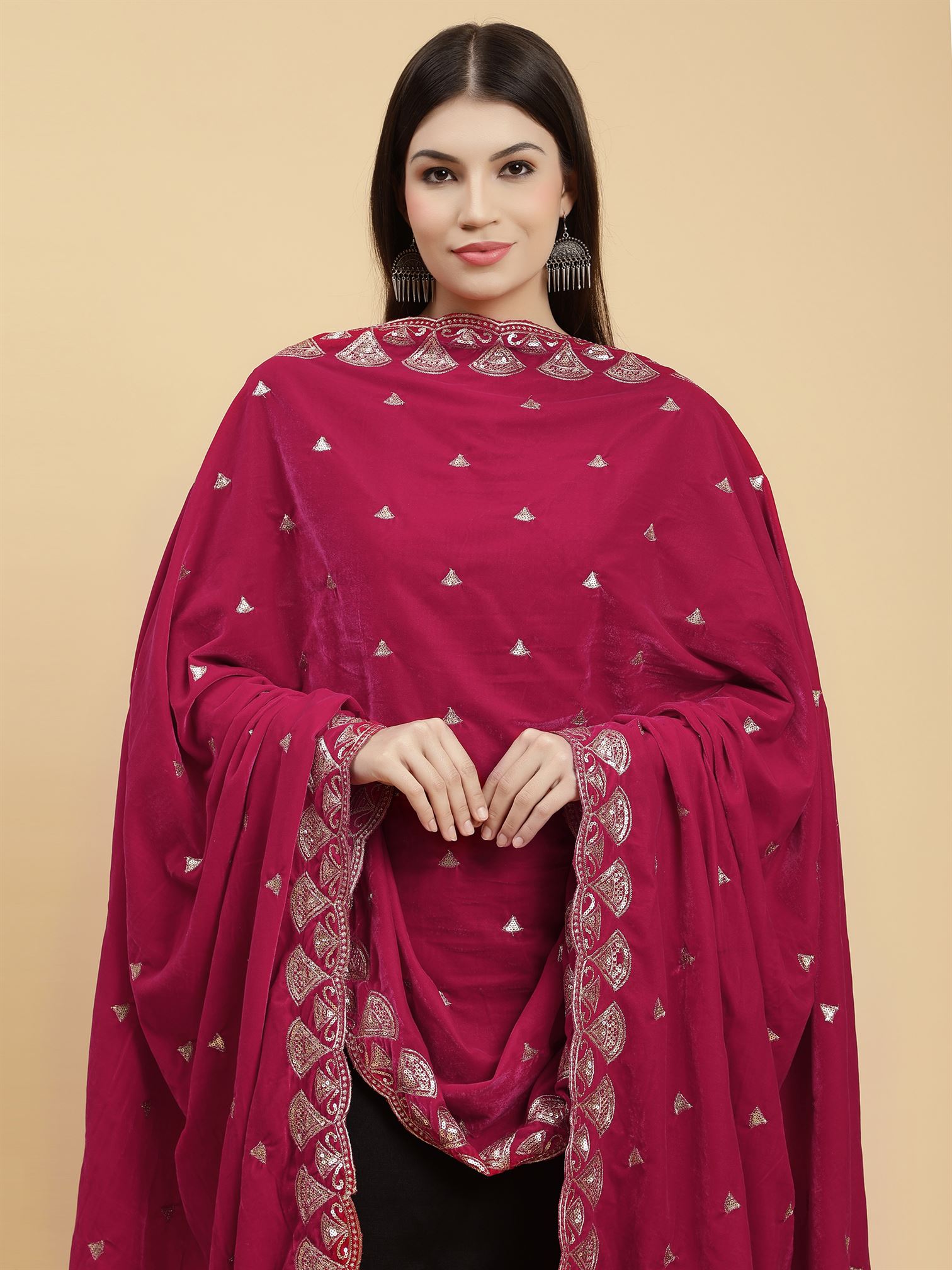 magenta-embellished-velvet-dupatta-mcrcvd7245-moda-chales-4