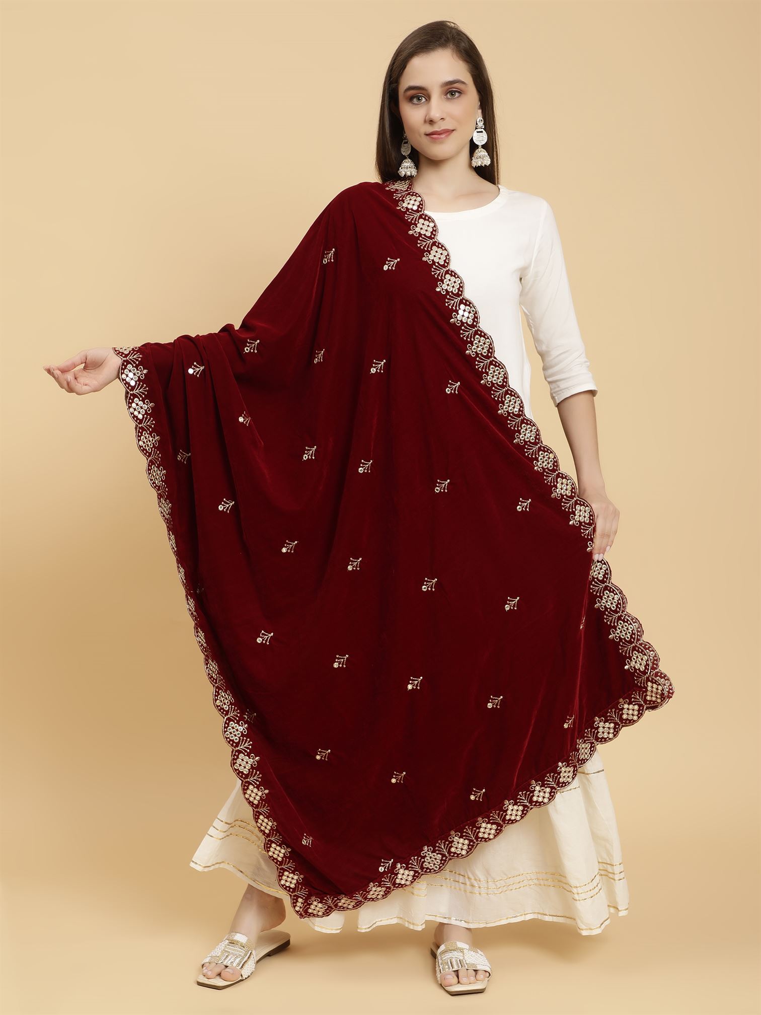 maroon-embellished-velvet-dupatta-mcrcvd7274-moda-chales-5