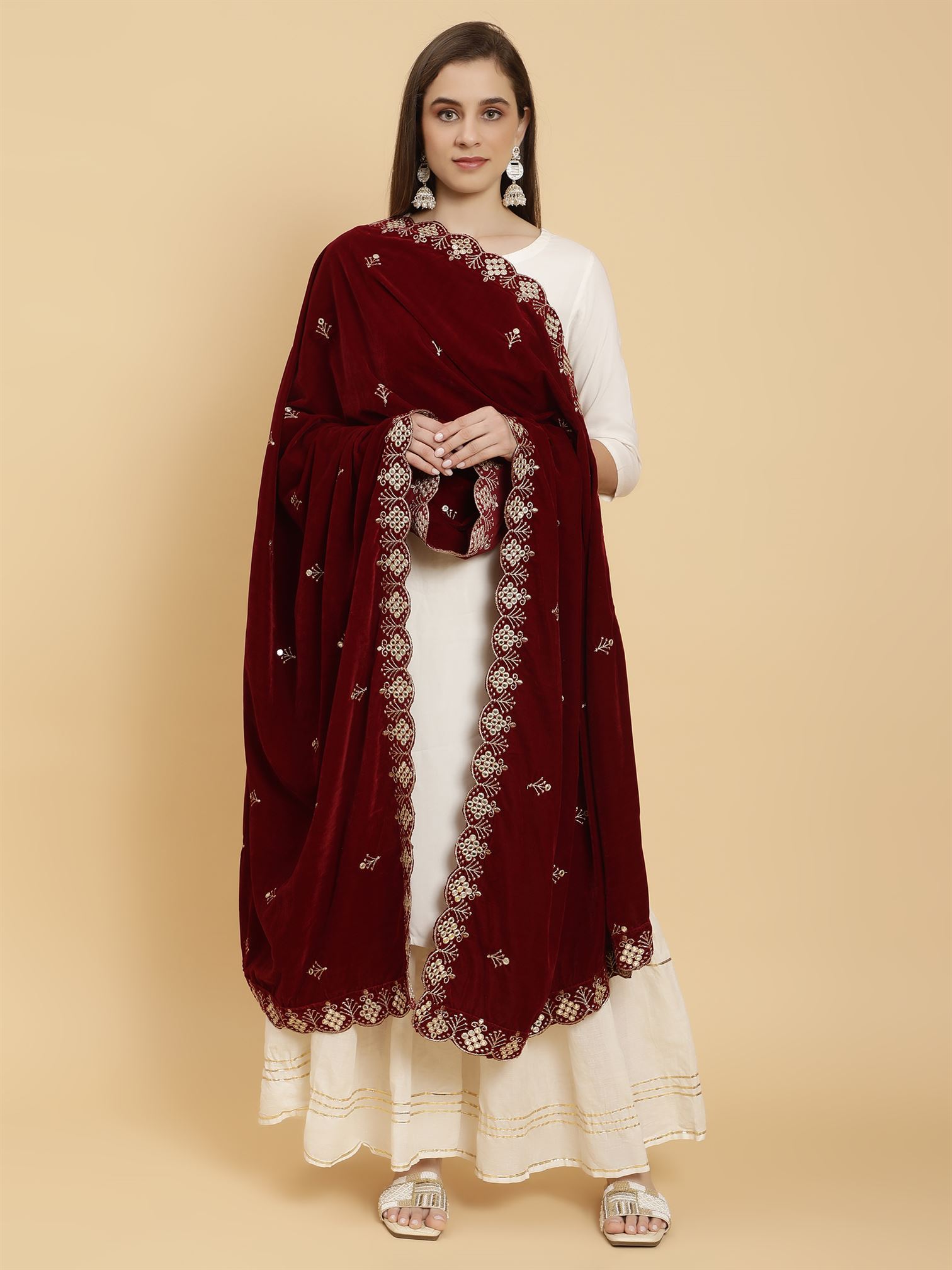 maroon-embellished-velvet-dupatta-mcrcvd7274-moda-chales-6