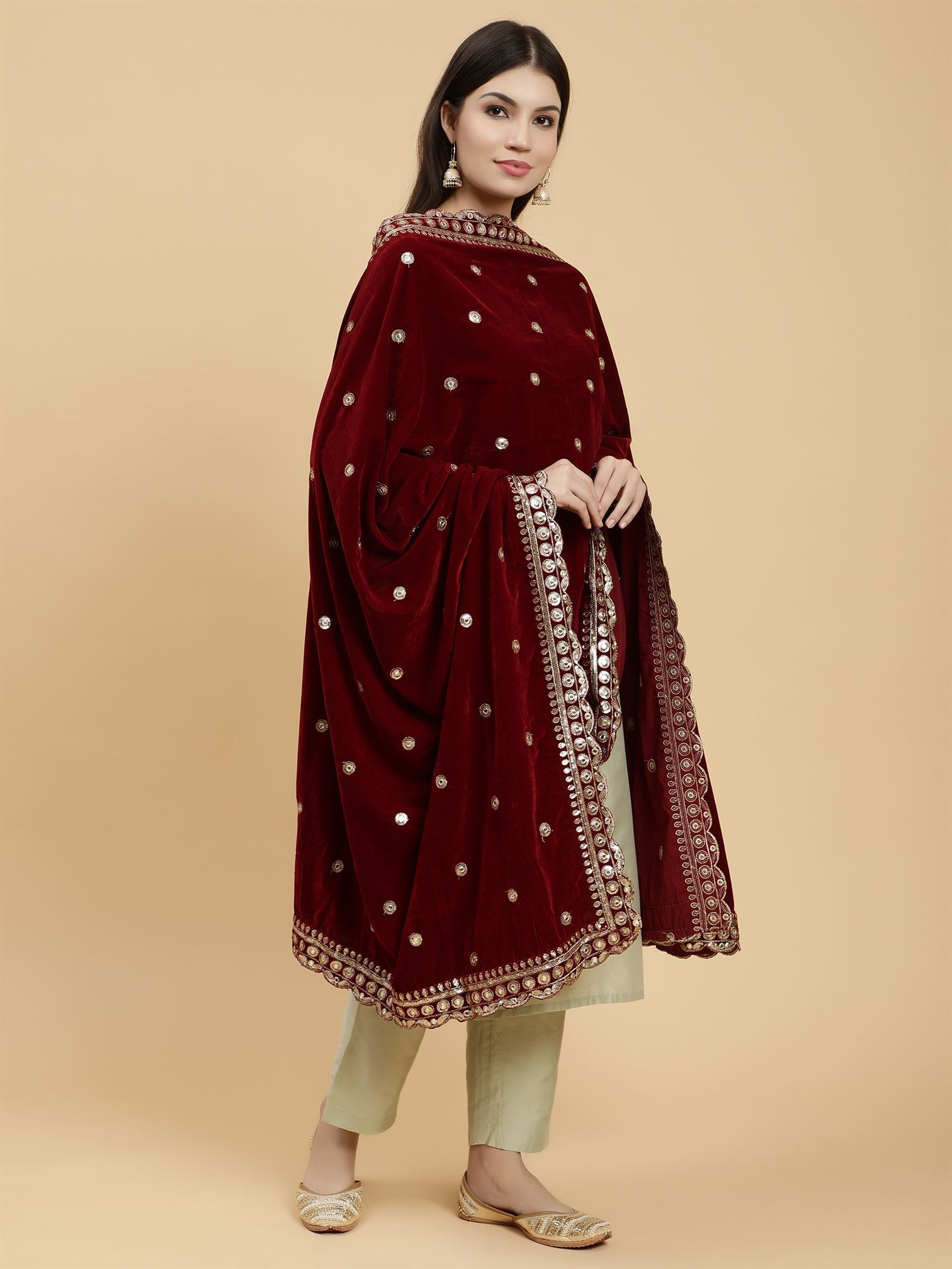 maroon-embellished-velvet-dupatta-mcrcvd7294-moda-chales-5