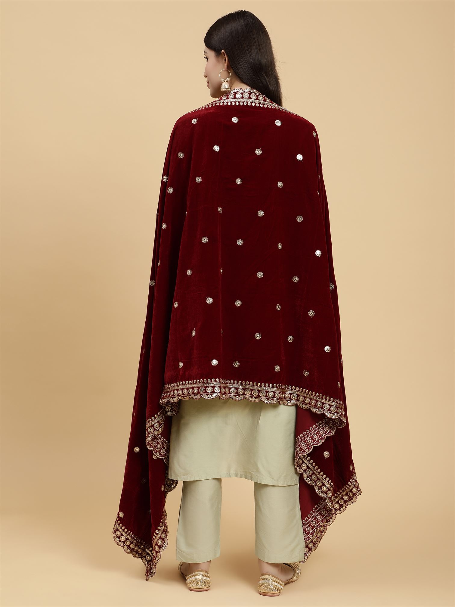 maroon-embellished-velvet-dupatta-mcrcvd7294-moda-chales-8