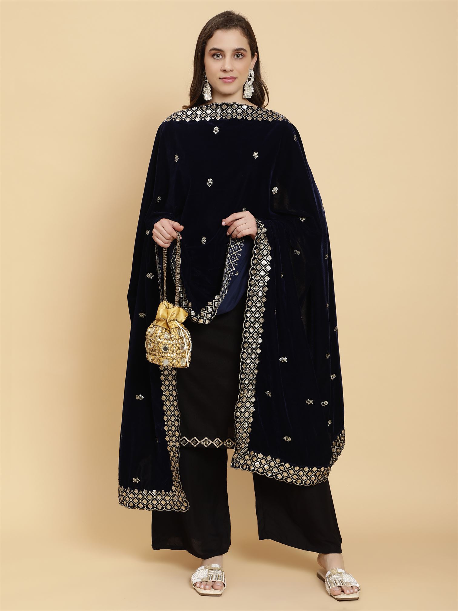 navy-blue-embellished-velvet-dupatta-mcrcvd7306-moda-chales-5