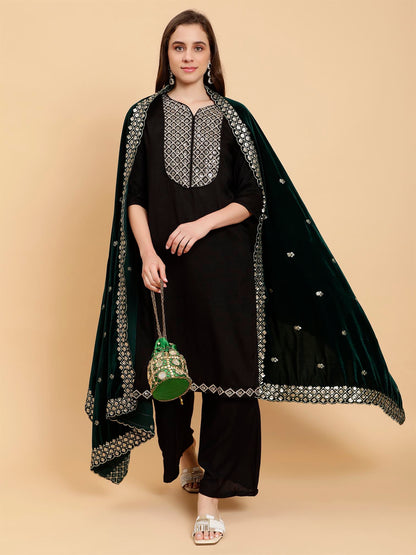 green-embellished-velvet-dupatta-mcrcvd7307-moda-chales-5