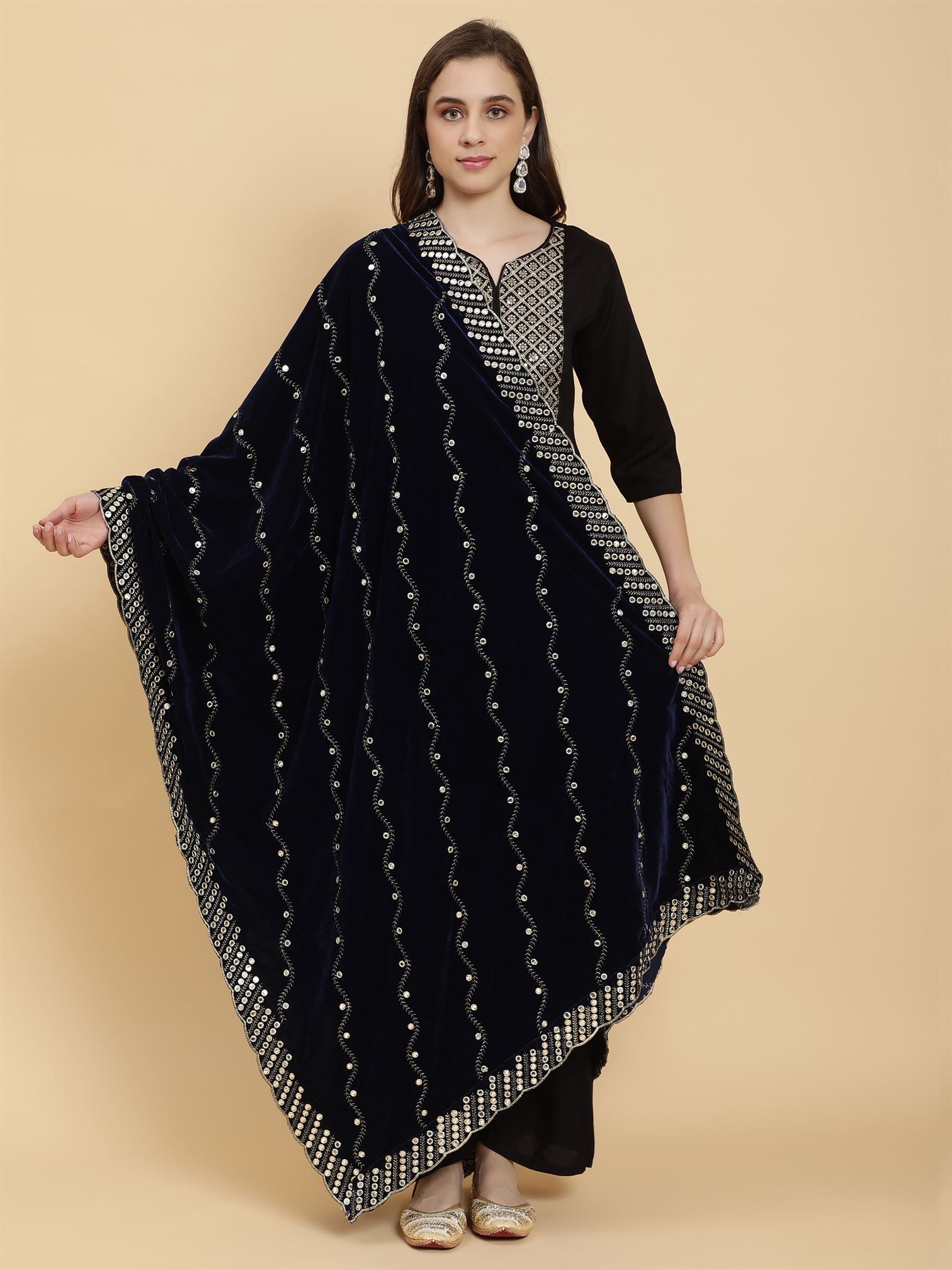 navy-blue-embellished-velvet-dupatta-mcrcvd7326-moda-chales-6