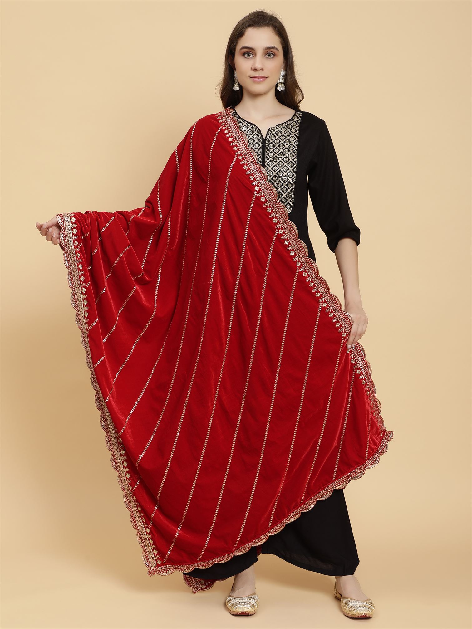 red-embellished-velvet-dupatta-MCRCVD7333