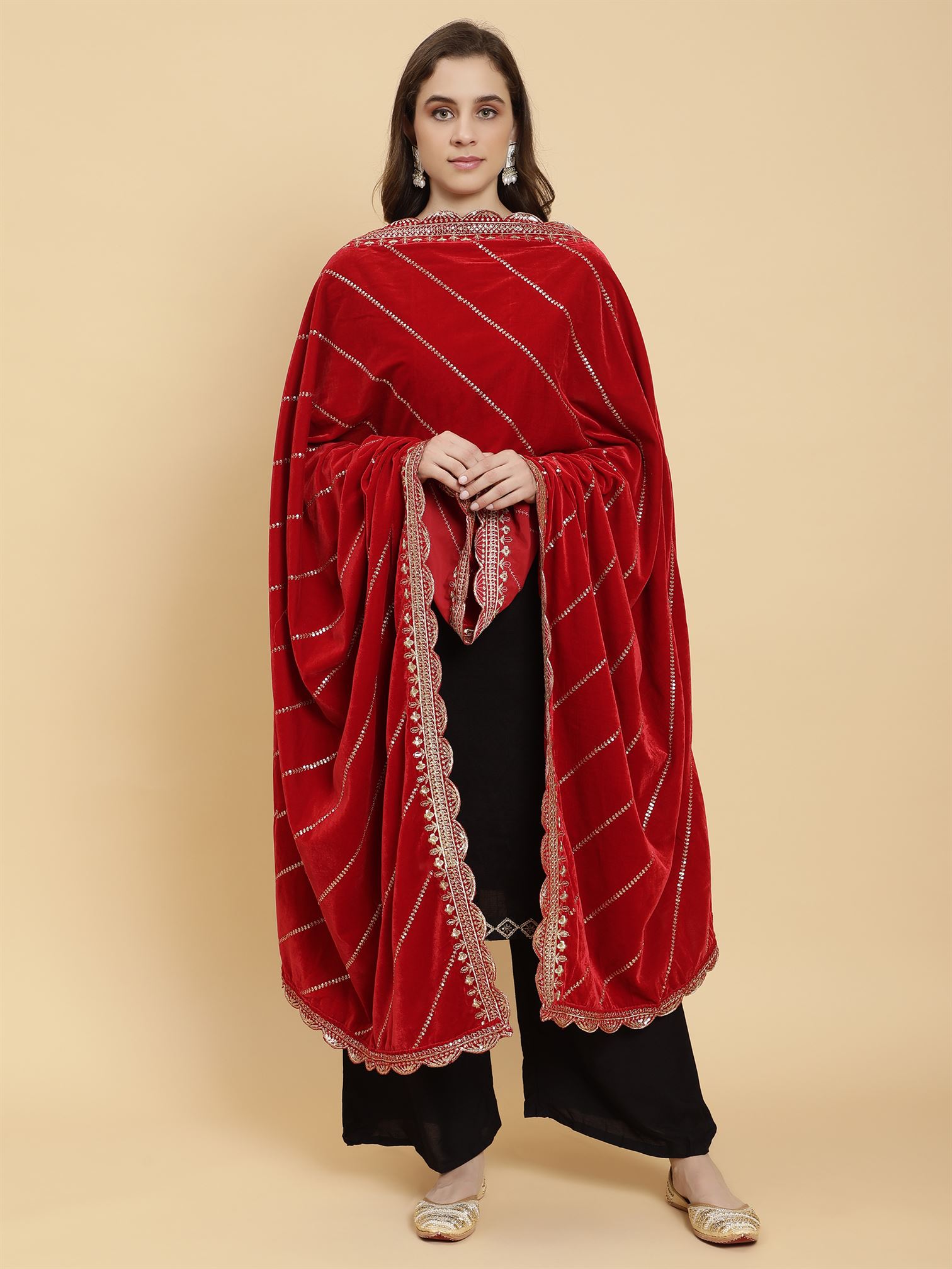 red-embellished-velvet-dupatta-mcrcvd7333-moda-chales-2