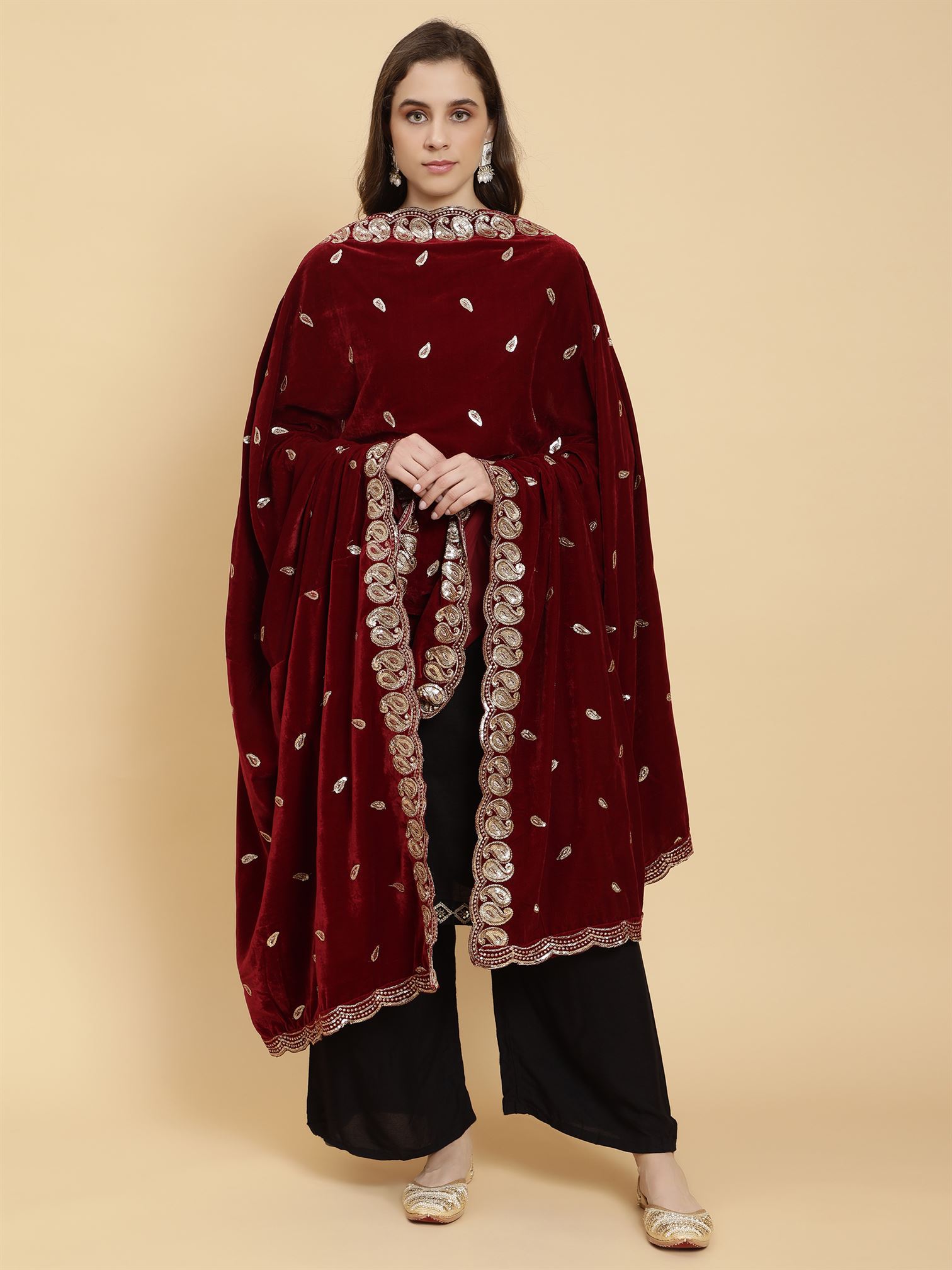 maroon-embellished-velvet-dupatta-mcrcvd7344-moda-chales-2