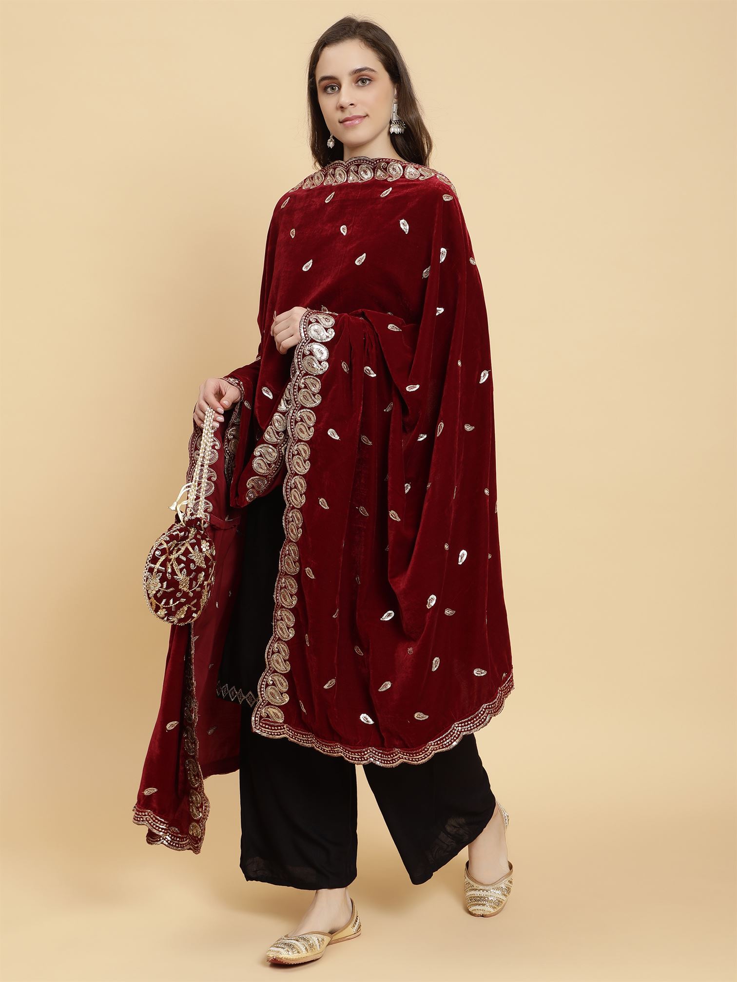 maroon-embellished-velvet-dupatta-mcrcvd7344-moda-chales-5