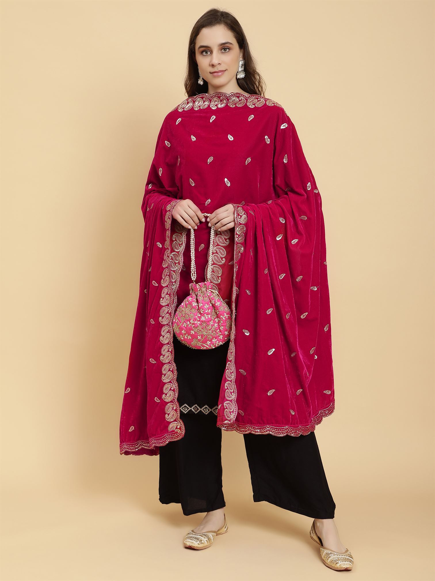 magenta-embellished-velvet-dupatta-mcrcvd7345-moda-chales-5