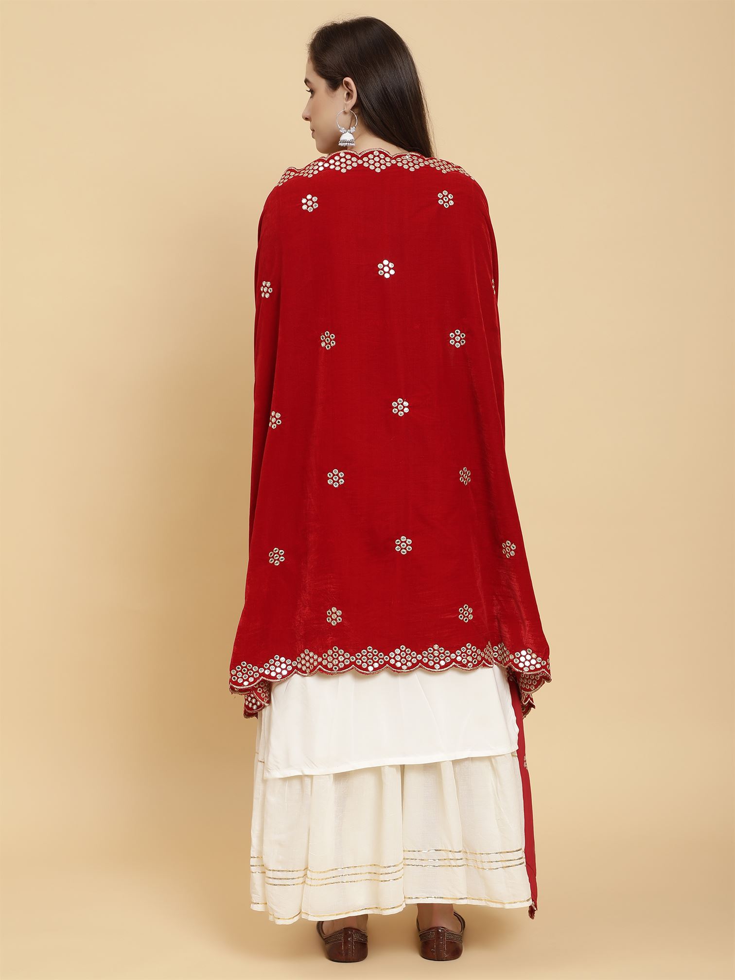 red-embellished-velvet-dupatta-mcrcvd7353-moda-chales-6