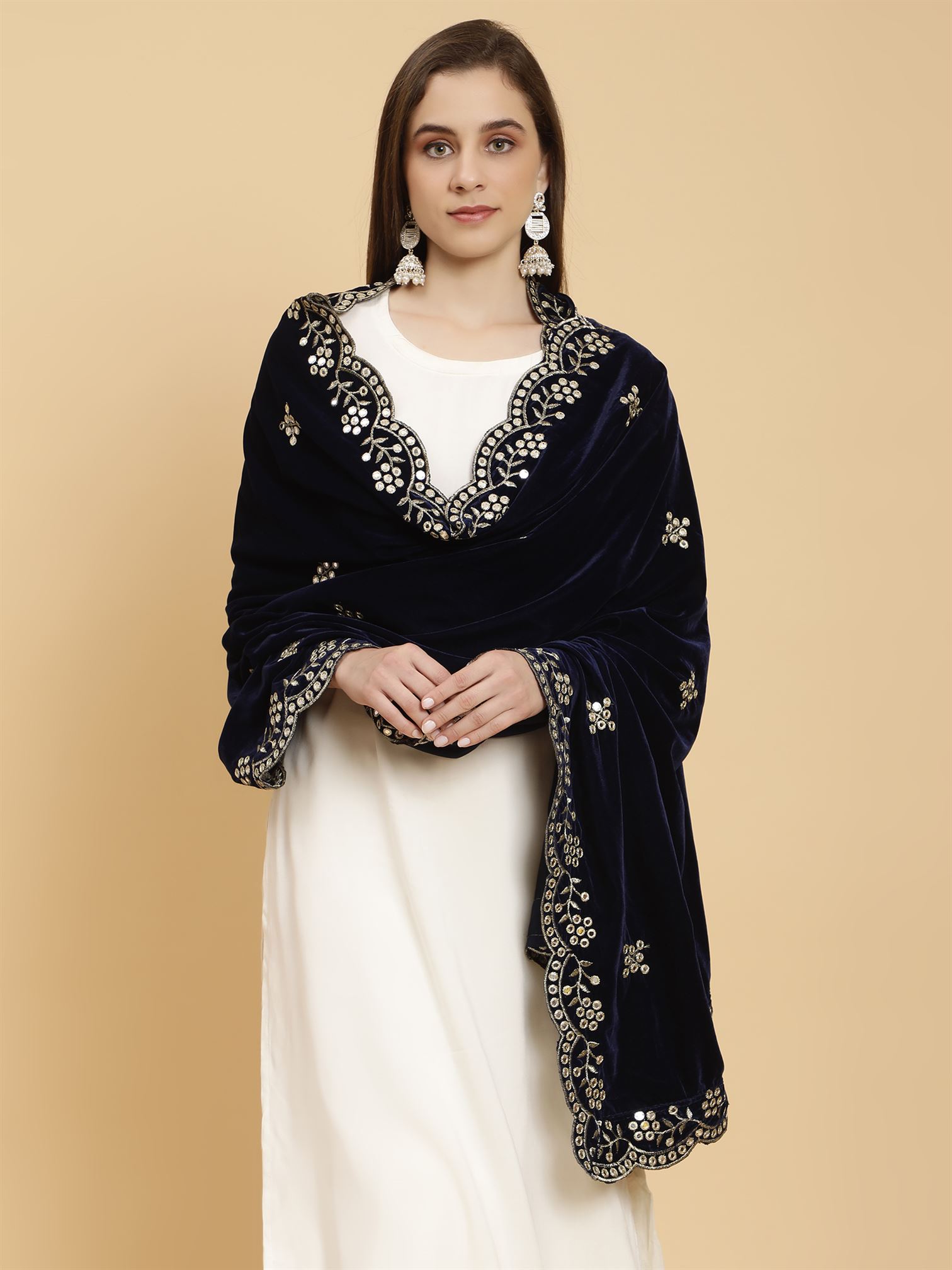 navy-blue-embellished-velvet-dupatta-mcrcvd7376-moda-chales-3