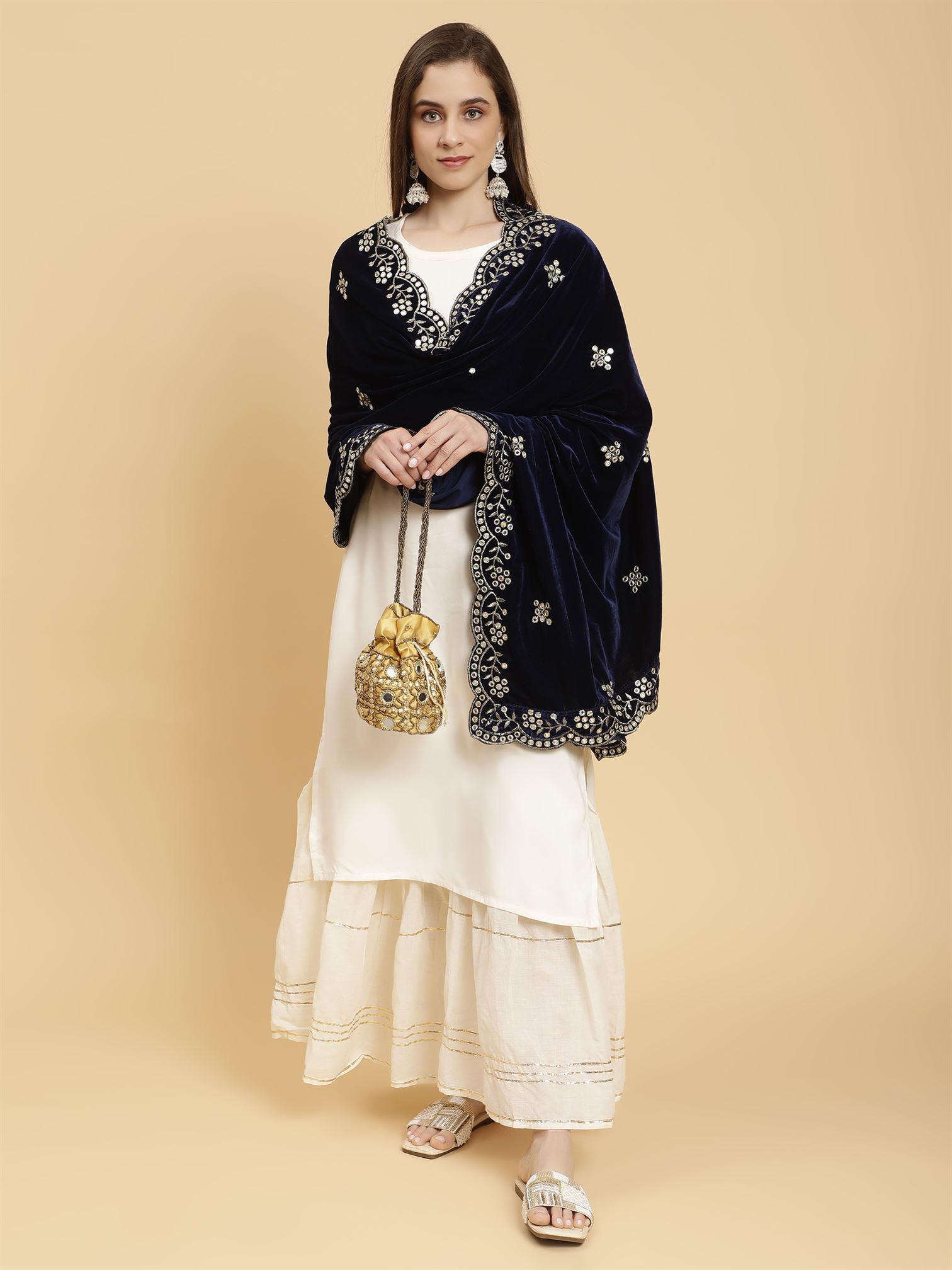 navy-blue-embellished-velvet-dupatta-mcrcvd7376-moda-chales-6