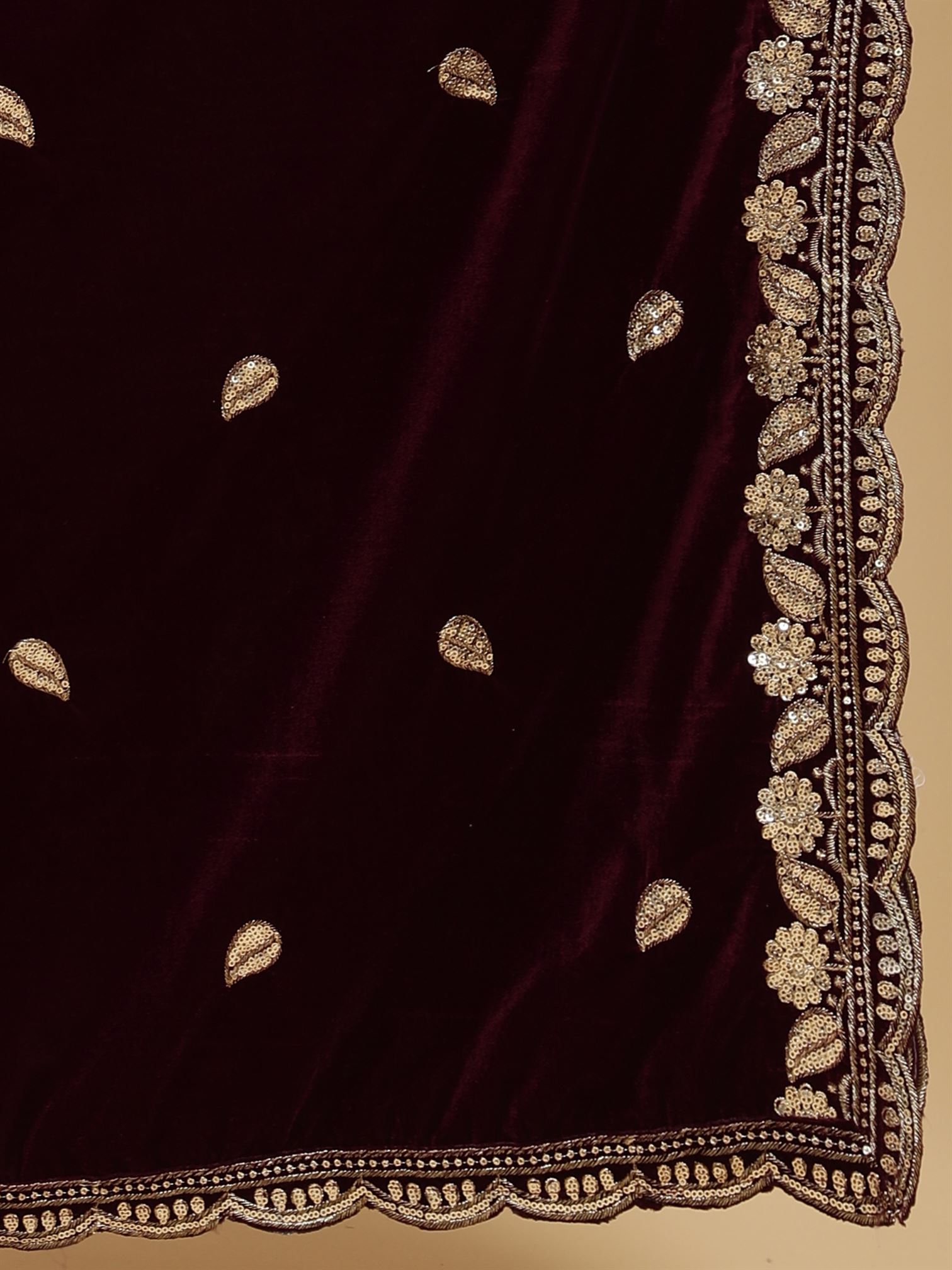 burgundy-embellished-velvet-dupatta-mcrcvd7392-moda-chales-9