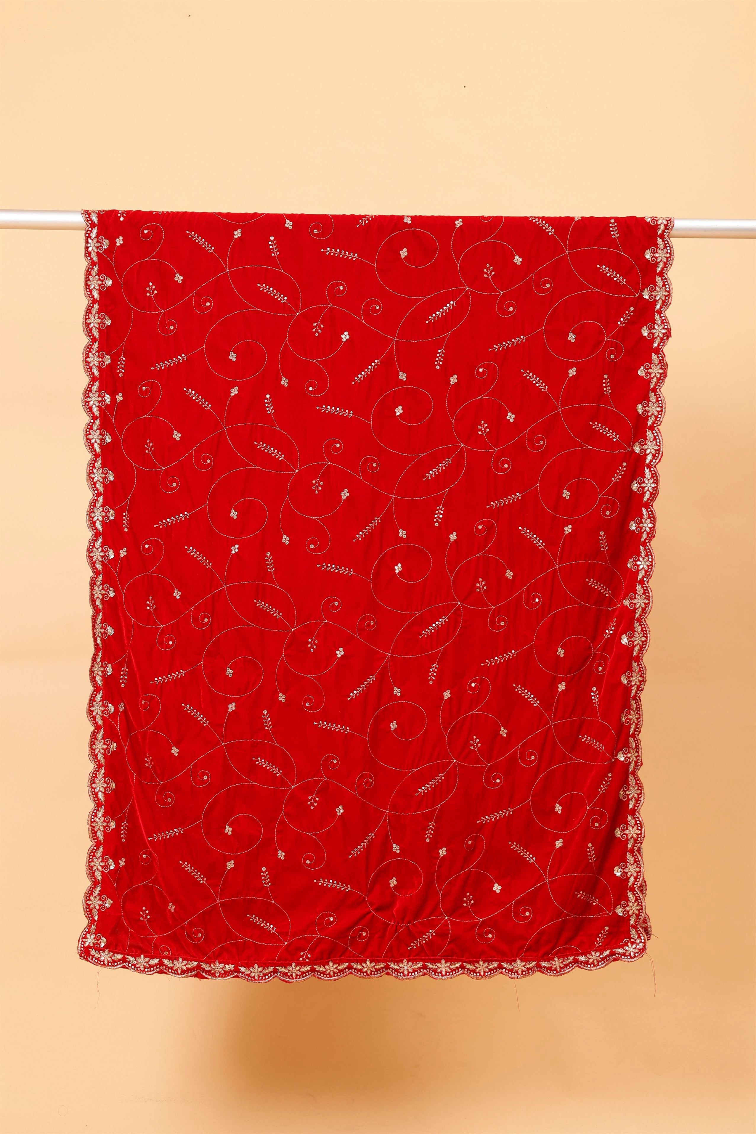 red-leaf-patern-embroiderery-velvet-dupatta-mcrcvd7443-moda-chales-6